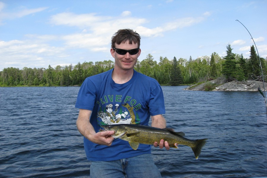 ../image/day 7 bill and walleye 2.jpg